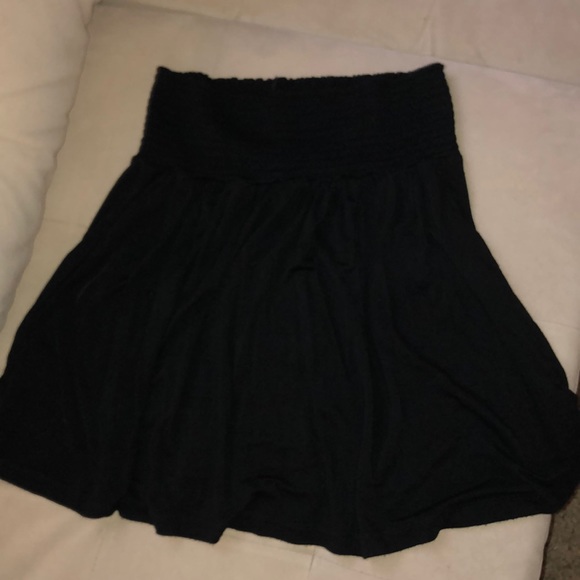 H&M Dresses & Skirts - H&M skirt